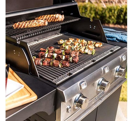 Saber Deluxe 3-Burner Infrared Gas BBQ – view 5
