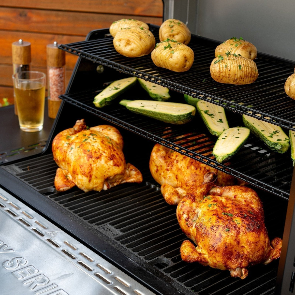 Masterbuilt Gravity Series 1150 Charcoal BBQ & Smoker – view 8