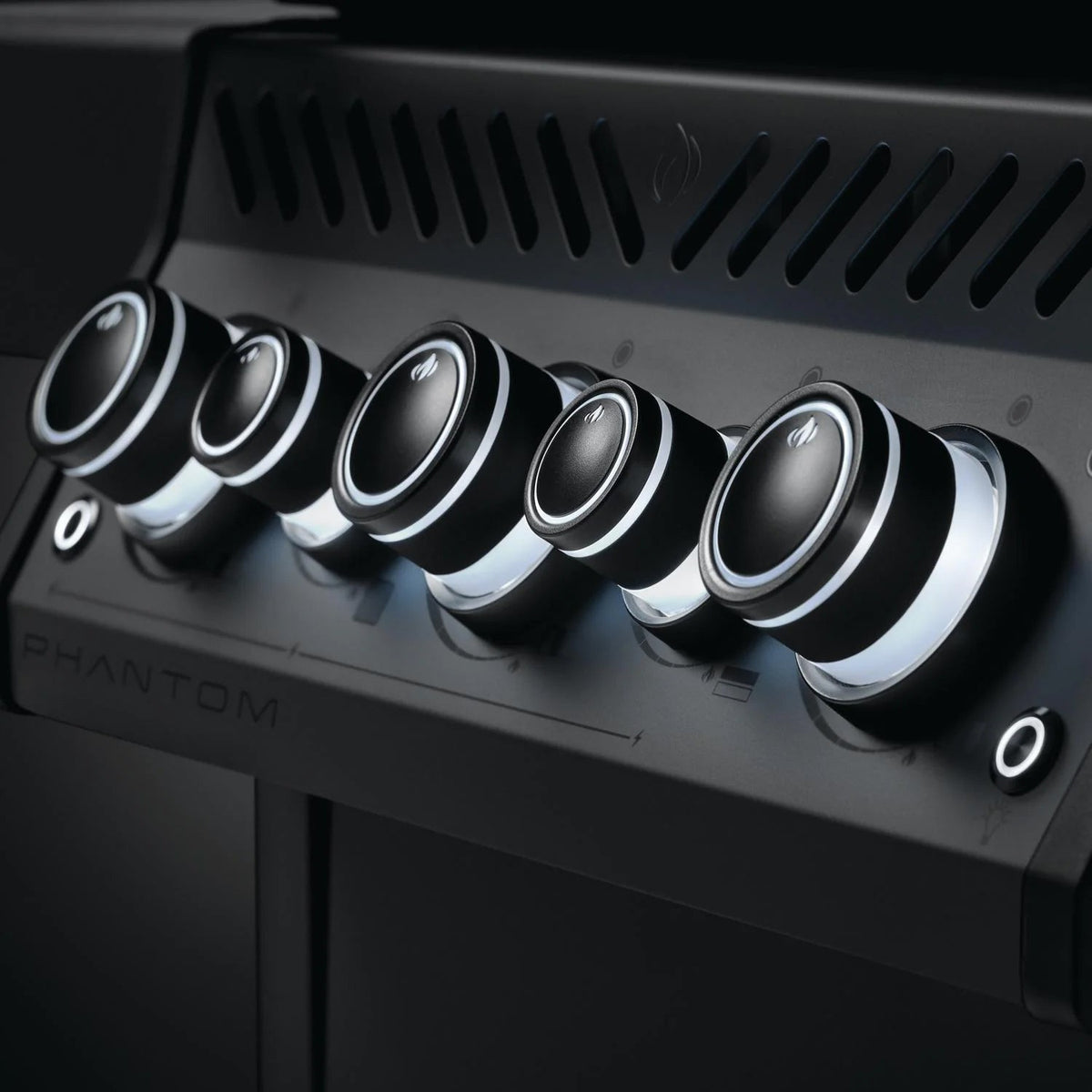 Napoleon Phantom Rogue SE 425 RSIB Gas BBQ – view 2