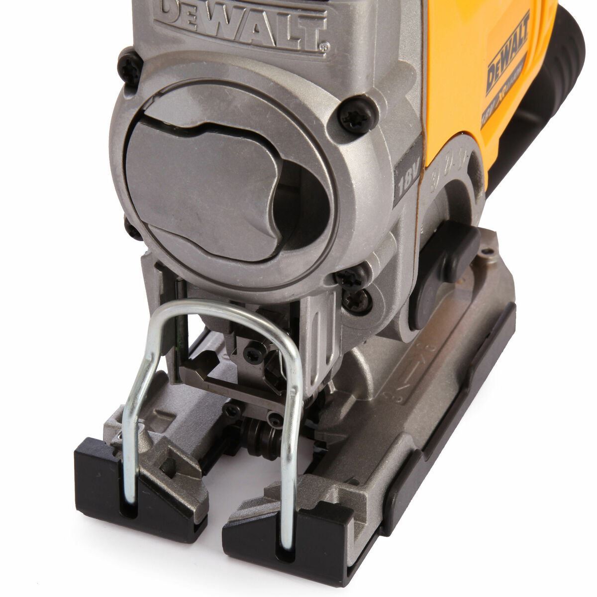 DEWALT 18V XR 10-Piece Power Tool Combo Kit with 3 x 5.0Ah Batteries & Toughsystem Box (DCKT4T10P13) – view 6