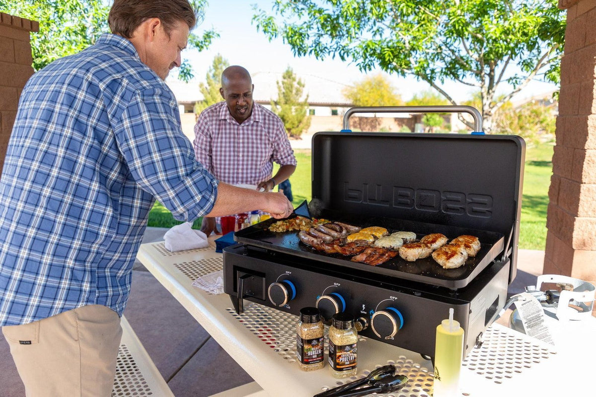 Pit Boss Ultimate 3-Burner Plancha Griddle with Cover – view 5