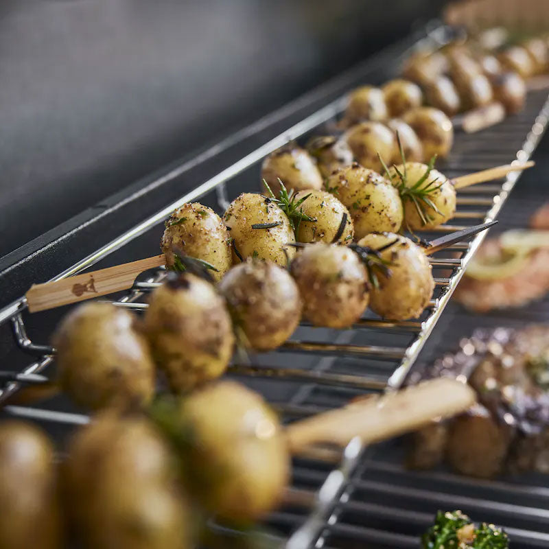 Weber Genesis SP-E-335 Gas BBQ, 3-Burner with Sear Zone & LED Lighting – view 6
